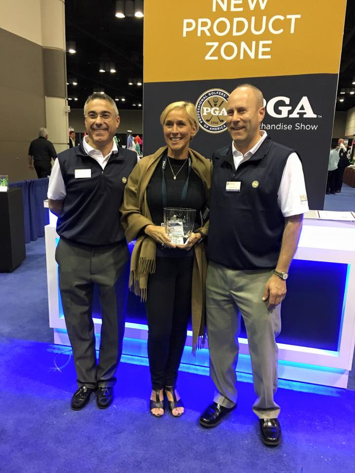 Scarborough & Tweed Golf Bags That Gives Back Awarded "Best New Product" At 2016 PGA Show