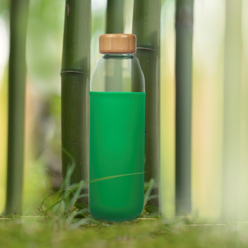 Lucerne Single Wall Borosilicate Glass Bottle with Threaded Bamboo Lid & Silicone Sleeve - 18 oz.
